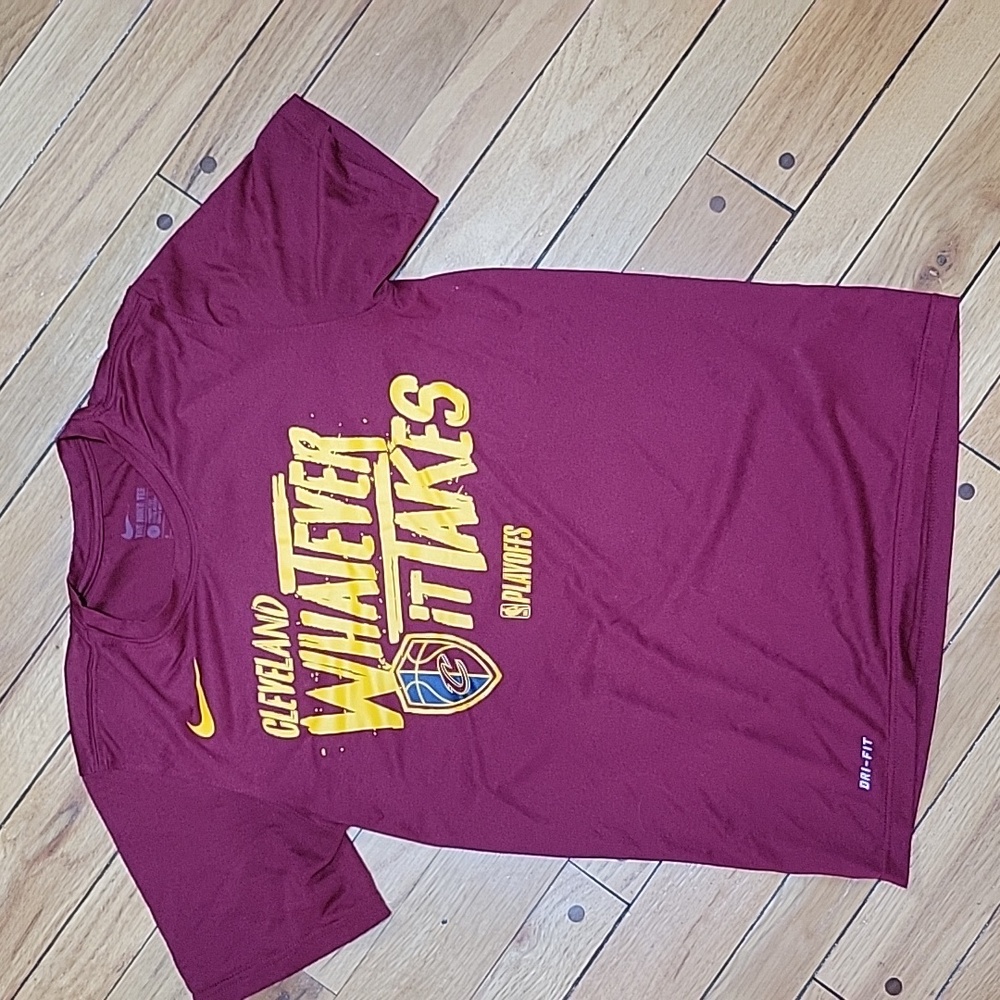 Nike Cleveland Cavaliers Shirt